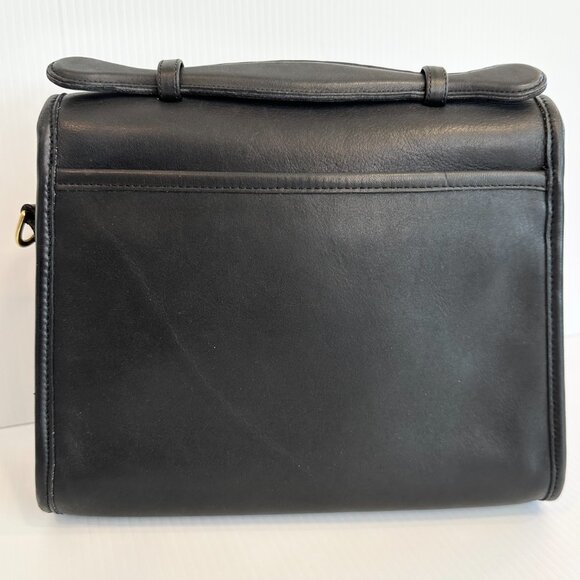 Vintage COACH Court Bag - EUC Black Leather with Brass Made pre-1994 in USA - Picture 6 of 16